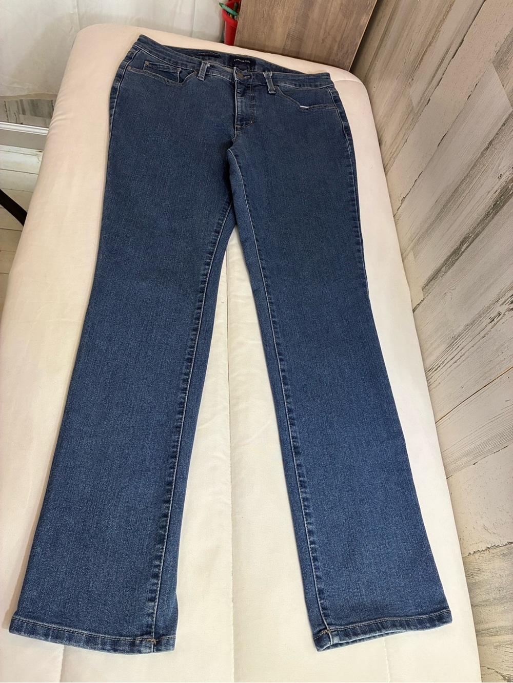 Charter Club Women's Lexington straight leg  Jeans - Dark Blue Sz 10